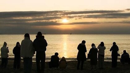 除夜の鐘、福くじ、初日の出…“家族で穏やかな一年を”　鹿児島の新年風景