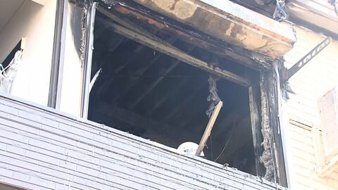 東京・大田区のアパートでモバイルバッテリーが燃える火事　火元の住人女性が軽傷　約1時間半後に消火