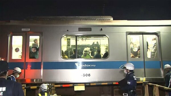 【速報】小田急･電車…