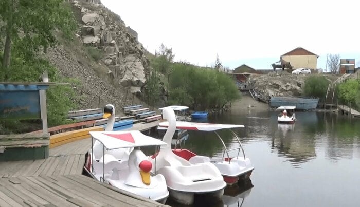 自費で清掃整備し公園に
