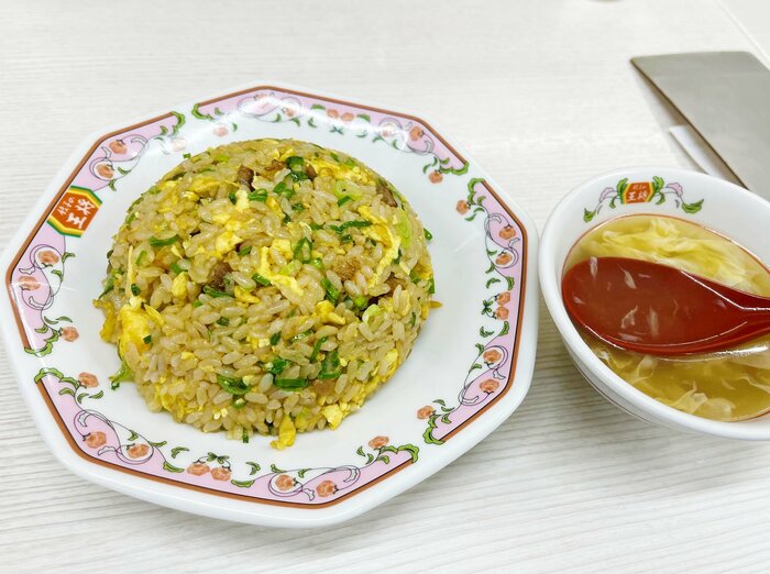 「炒飯」は473円から495円に
