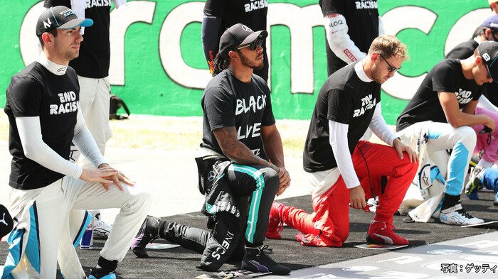 BLM運動では片膝をつく抗議活動を主導（2020年、スペイン）