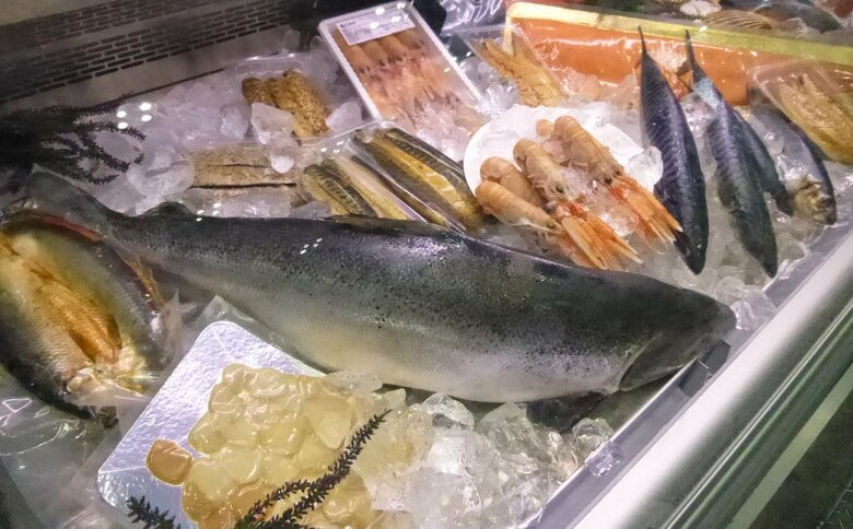 円安で輸入水産物の値上がり目立つ　輸出は不漁や中国禁輸で伸び悩み　主要商材の２０２４年貿易動向を水産専門記者が解説
