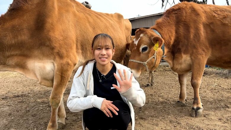 「3Kと呼ばれる理由は知らないから」酪農家の担い手不足解消に21歳女性牧場主がSNSでイメージチェンジに奮闘！【アスヨク！】｜FNNプライムオンライン