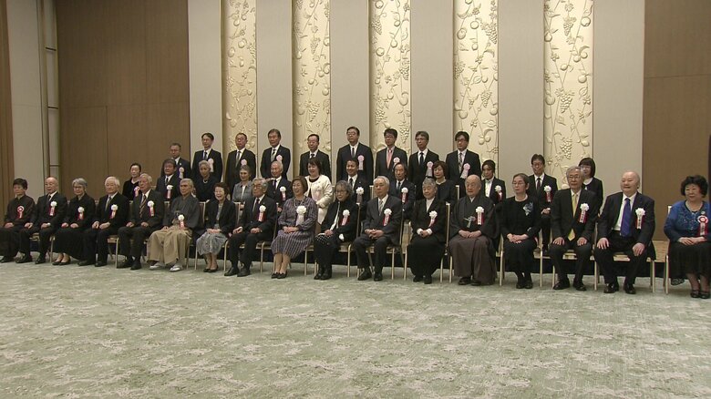 11月4日 令和4年度の文化功労者に顕彰状が手渡された