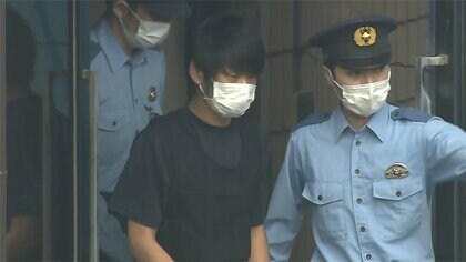 【速報】安倍元首相銃撃　山上容疑者を送検　殺人容疑に切り替え　安倍氏を「つけ回した」か捜査へ