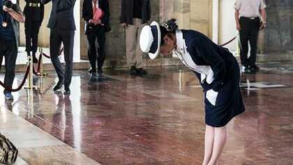 トルコで大絶賛！　三笠宮彬子さまのお辞儀とネイルに込められた「特別な国」への想い