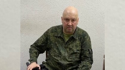 “彼は休暇中”ロシア下院国防委員会委員長がロシア軍前総指令官の消息について発言　国家反逆容疑で拘束との情報も