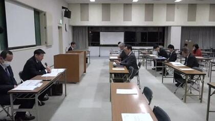 アリーナ整備への理解を福井県内全域へ　敦賀で初の座談会　交通手段への質問など相次ぐ　県「嶺北と嶺南つなぐ無料バス運行を検討」