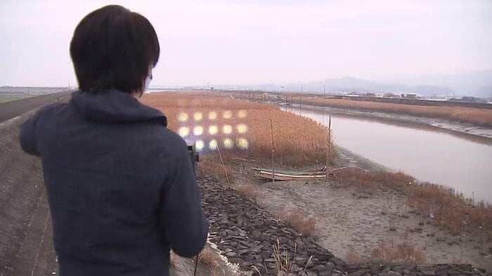 LEDライトでカモを移動させる実験