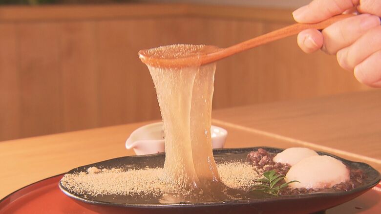 まるで飲み物…名古屋のおもち専門店『もちつもたれつ』の“温わらび餅” 夏の人気メニューを冬の定番に｜FNNプライムオンライン