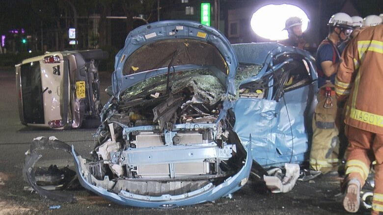 交差点で右折の車と直進の車が衝突し計3台が絡む事故に 右折車を運転していた34歳女性が死亡し5人がケガ｜FNNプライムオンライン