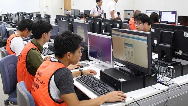 ルールを守って活動(提供:熊本学園大学 広報室)