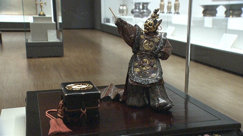 重要文化財《蘭陵王置物》海野勝珉（1890年）皇居三の丸尚蔵館所蔵