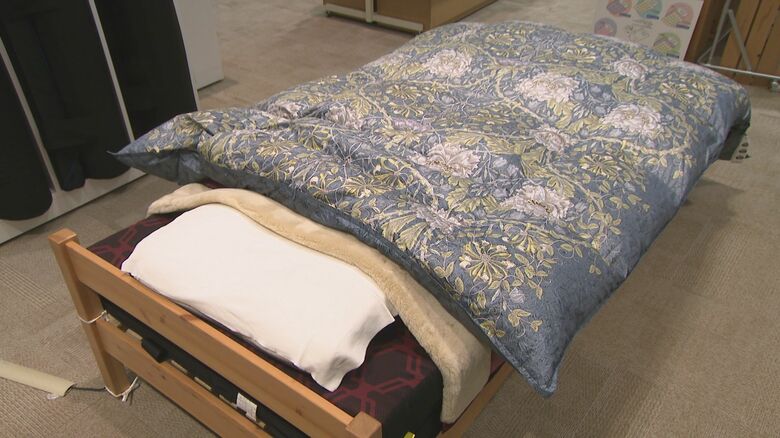 “毛布の上に羽毛布団”は間違い？