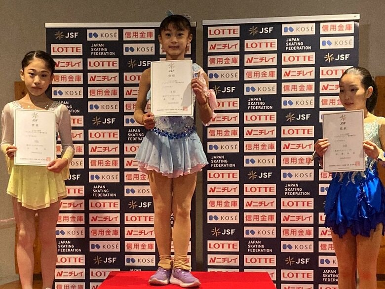 ノービスB女子の表彰台（関東選手権）