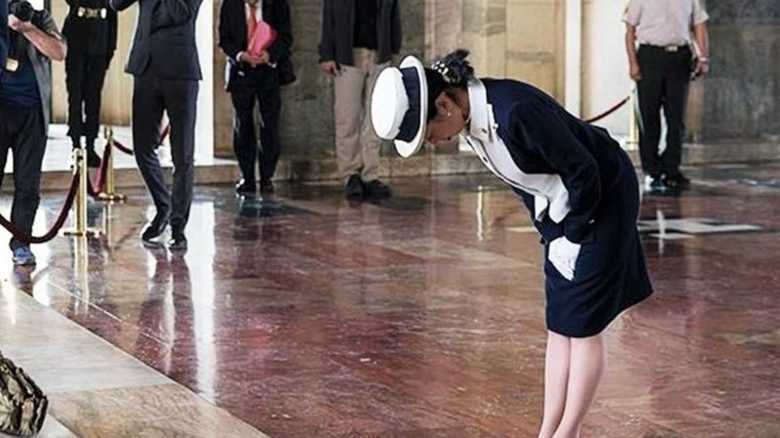 トルコで大絶賛! 三笠宮彬子さまのお辞儀とネイルに込められた「特別な国」への想い