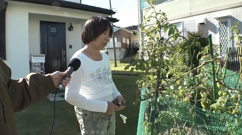 「嫌いな物ないんじゃないかな」と話す住民　キョンが庭で育てる花や作物を食べてしまう