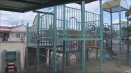 発見時は「首が挟まった状態」保育園で2歳男児が意識不明の重体…園児が遊んでいた“複合遊具”とは