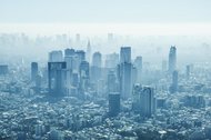 「秋にはV字回復期待」で戦後最悪GDPでも株式市場は2万5千円目指す