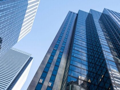 JLL、日本の不動産投資市場における金利上昇の影響を分析