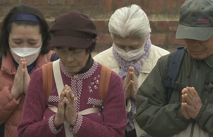 東日本大震災から13年　地震が起きた時刻に黙とう　東遊園地では「希望の灯り」でキャンドルに火をともす