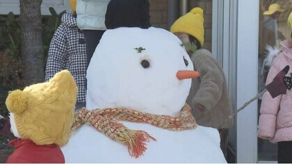 保育園に「雪だるま」のクリスマスプレゼント イベント協力へのお礼で 