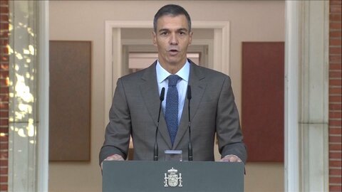 スペインのサンチェス首相が議会解散宣言　11月29日総選挙へ