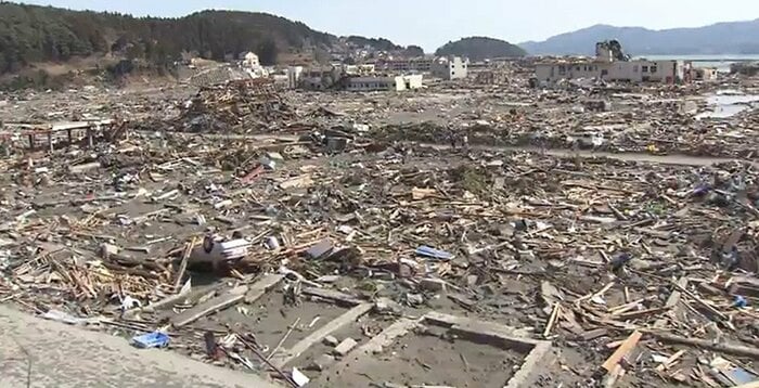 東日本大震災発生後の南三陸町志津川