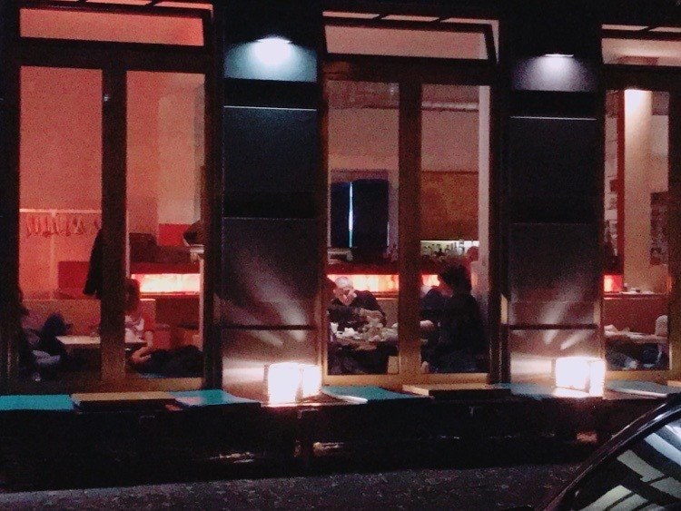 店舗閉鎖以前の「ささや」 リラックスした雰囲気で本物の日本料理が楽しめる人気店だ
