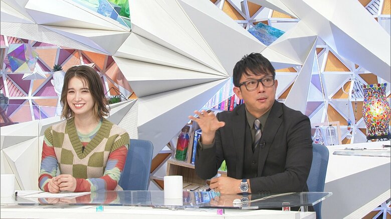 トラウデン直美（左）　川﨑宗則氏（右）