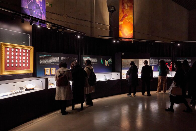 特別展「宝石 地球がうみだすキセキ」展示風景