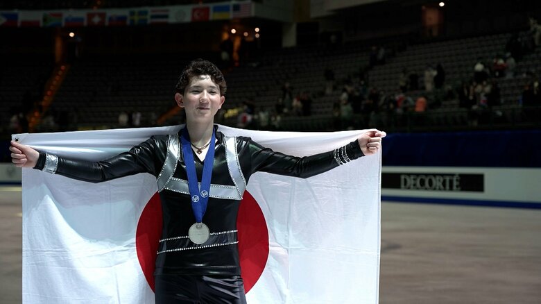 世界ジュニアで銀メダルを獲得した中田璃士