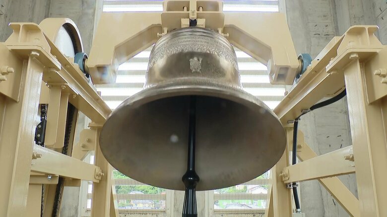 浦上教会では80年ぶりに2つの鐘が打ち鳴らされた