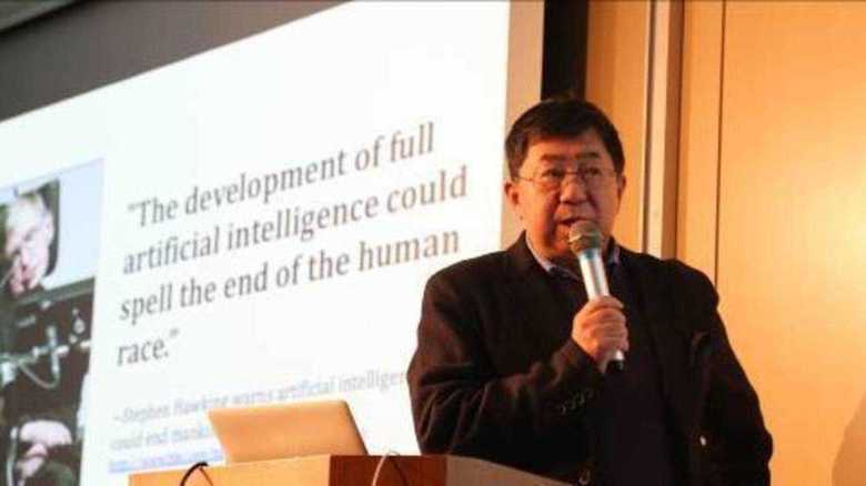 デジタルの本質とは何か? 人間の断片化と見えなくなるAI