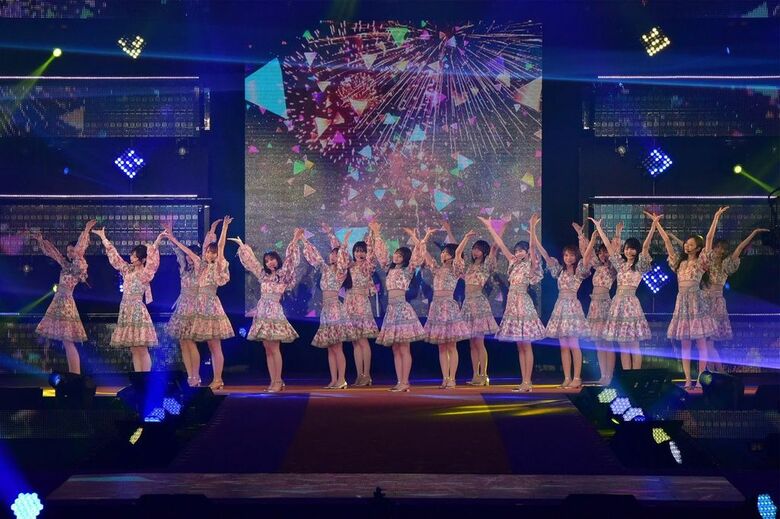 Rakuten GirlsAward 2022 AUTUMN/WINTER