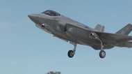 嘉手納に12機配備のF-35A戦闘機はどこが違うのか?