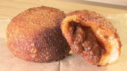 海老せんべいの坂角が…まさかの「海老カレーパン」を期間限定販売 「海老のプロ」が乗り出した初の多角化