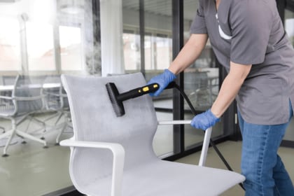 【実証実験で効果を確認】ケルヒャーの高温パワフルスチームによる薬品を使わないトコジラミ対策