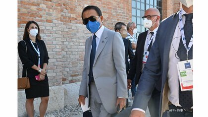 イタリアでも飛び出した“麻生節” 100年ぶりの歴史的変化で日本の税収は上がる
