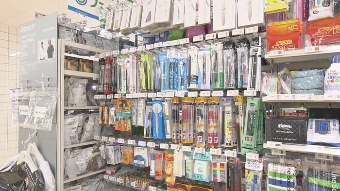 生徒の要望が多かった文房具などの売り場を拡大
