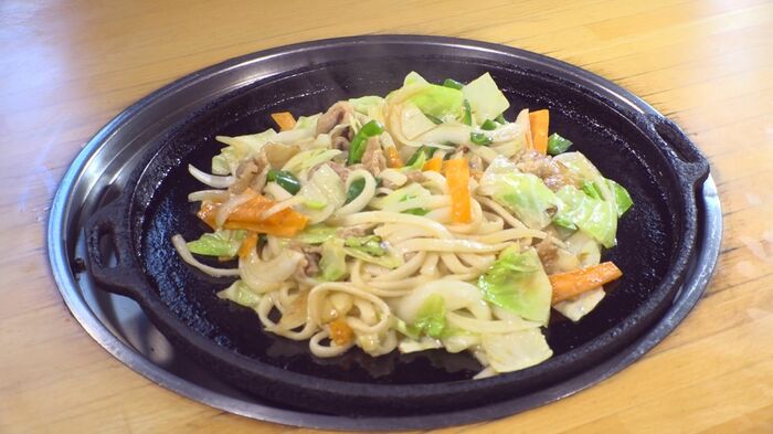 食堂「としちゃん」のとんちゃん