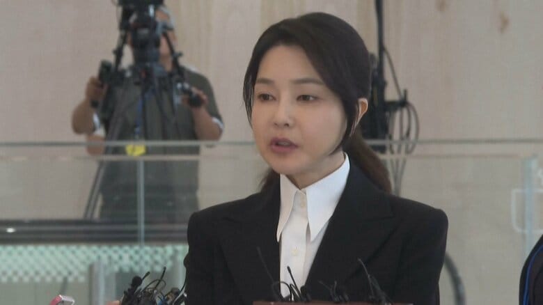 逮捕の韓国前大統領夫人・金建希氏に新たな疑惑　「警護用ロボット犬」契約めぐり約500万円のスイス製高級時計を受け取った疑い｜FNNプライムオンライン