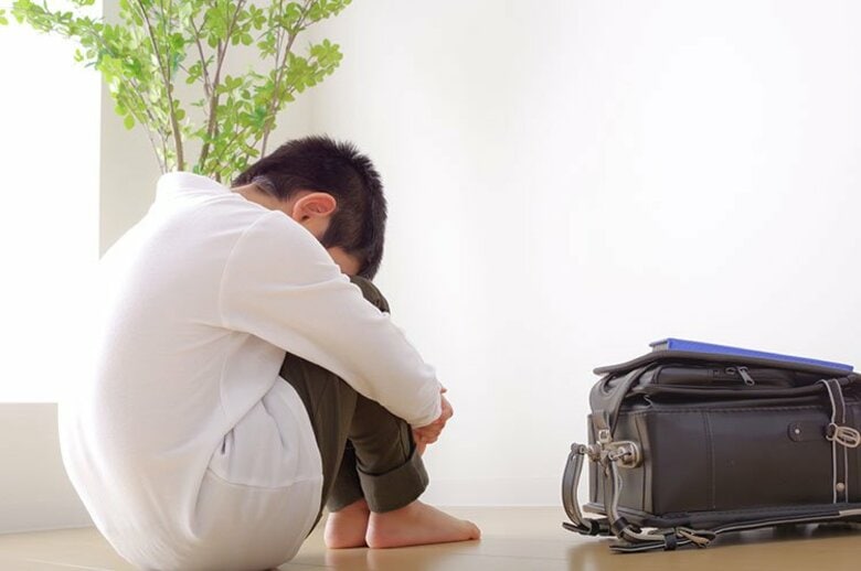 【調査結果】小中学生の約半数が自身を「不健康」と感じると回答。その理由の9割以上は「ストレスや不安」
