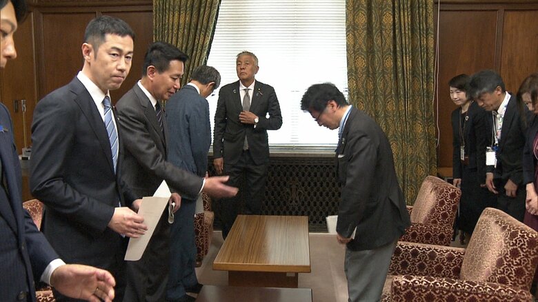 国交省鉄道局長が維新に謝罪　北陸新幹線延伸めぐる不適切発言で｜FNNプライムオンライン