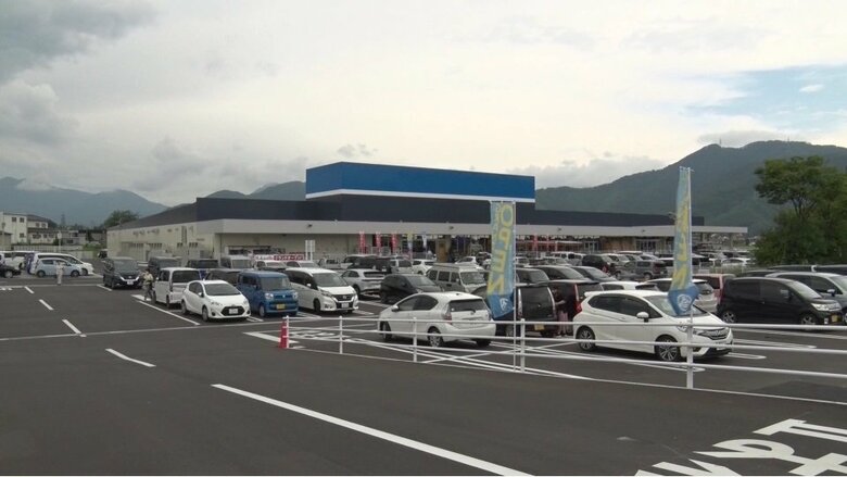 綿半スーパーセンター上田店（長野県上田市）
