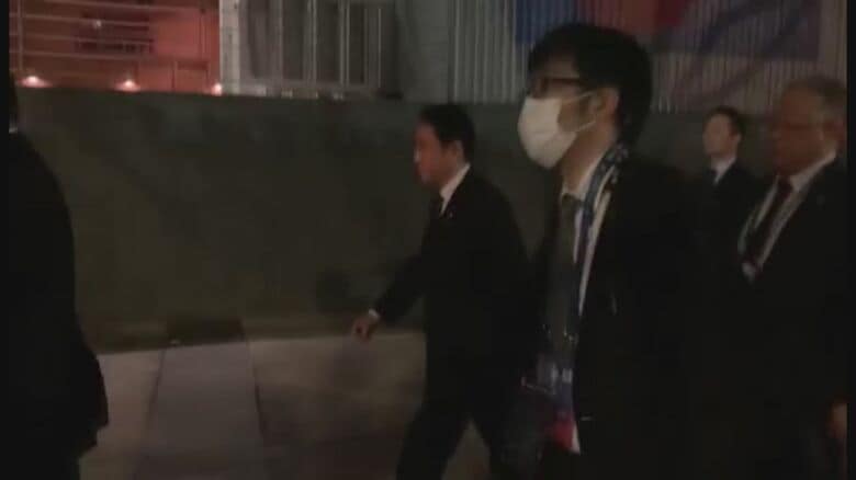 岸田総理は徒歩で日中首脳会談に向かった