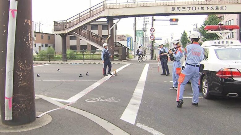 自転車は通行帯を走っていたとみられる