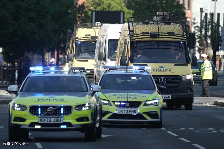 少年が少女3人を殺害するという衝撃的な事件が発端に　イギリス・サウスポート