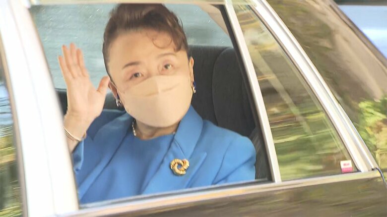 慶応大学病院を退院された信子さま（去年11月24日）